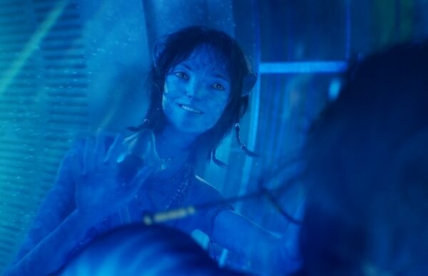 Unanswered questions in Avatar 2: Who is Kiri's biological father? 4